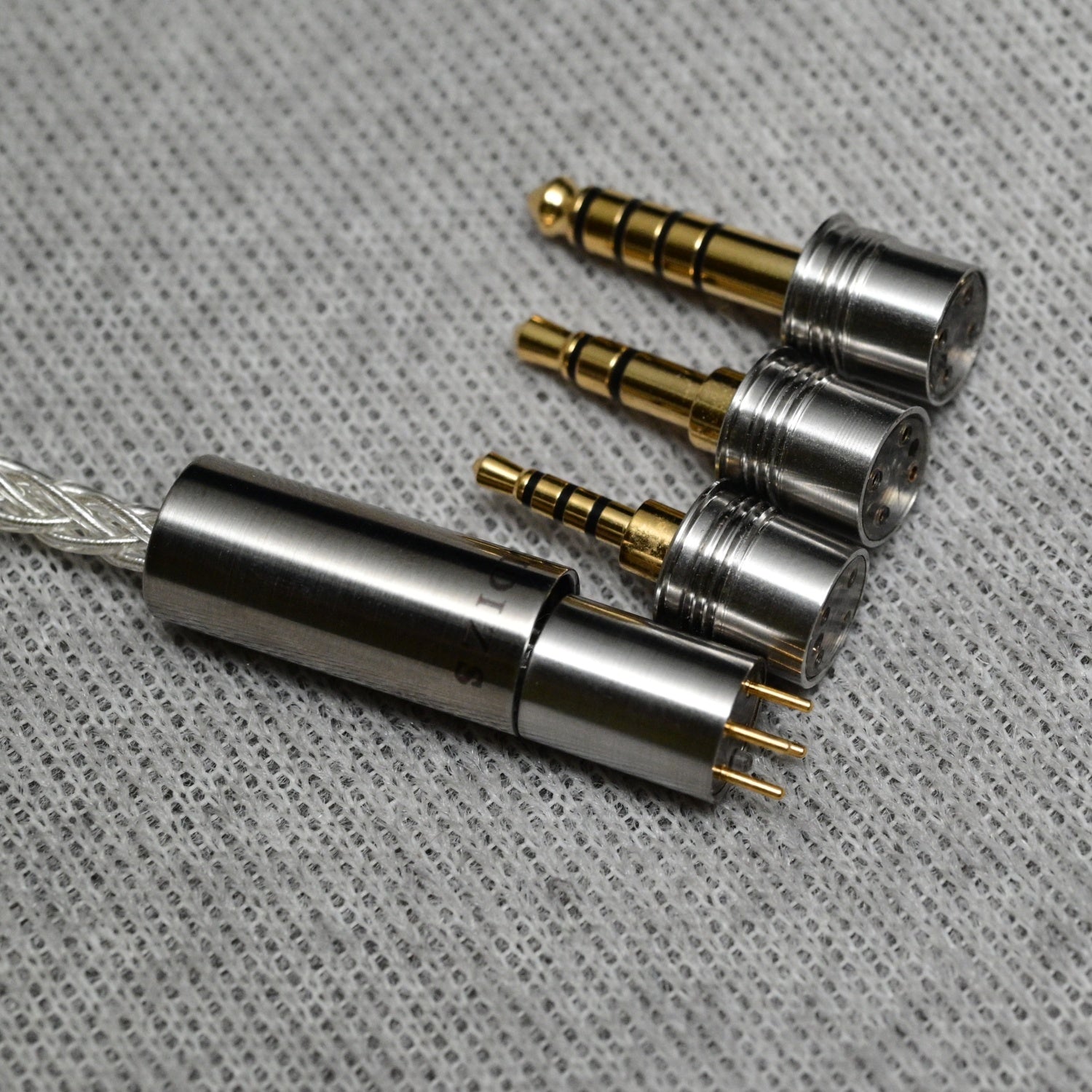 HIDIZS BL10-RC 6N Monocrystalline Silver Earphone Upgrade Cable